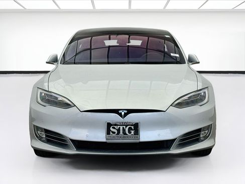 Used 2017 Tesla Model S 75D AWD/4WD image 2