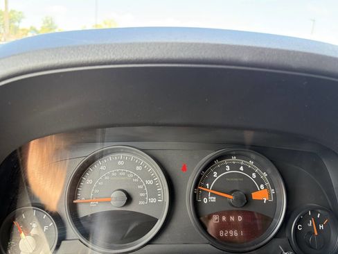 Used 2017 Jeep Patriot High Altitude image 15