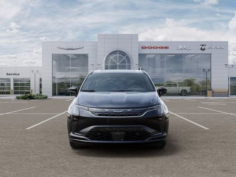 New 2027 Chrysler Pacifica Select AWD/4WD image 6