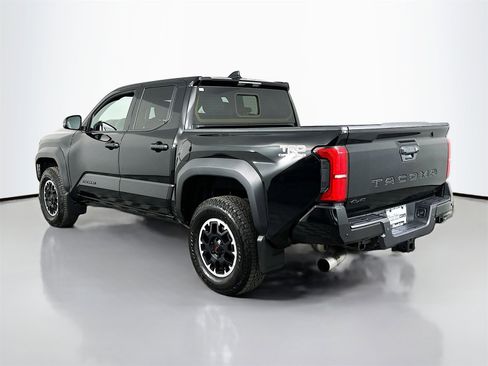 Used 2025 Toyota Tacoma TRD Off-Road w/ TRD Off Road Upgrade Package image 5