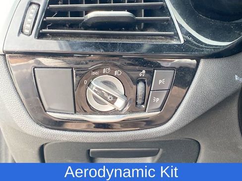 Used 2022 BMW 530i xDrive image 19