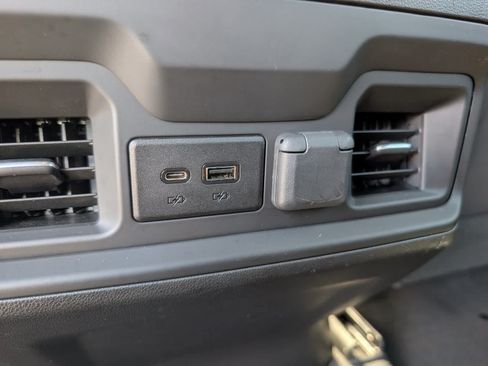 Certified 2021 Chevrolet Silverado 1500 RST AWD/4WD image 16
