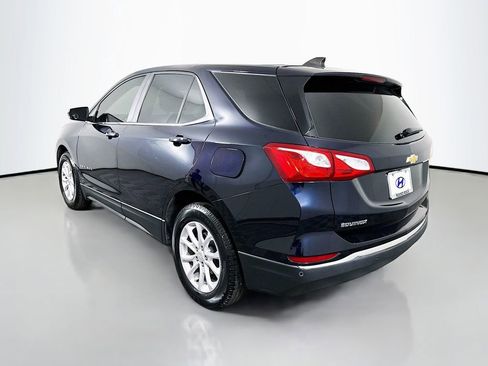 Used 2021 Chevrolet Equinox LT w/ Driver Convenience Package image 7