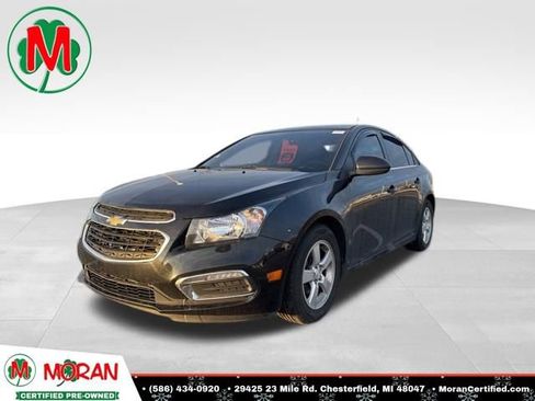 Used 2016 Chevrolet Cruze LT image 1