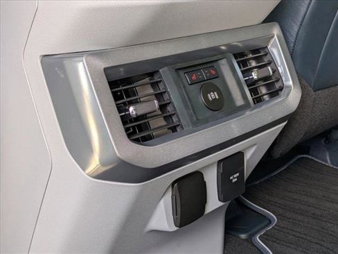 Used 2024 Ford F250 Limited w/ FX4 Off-Road Package image 18