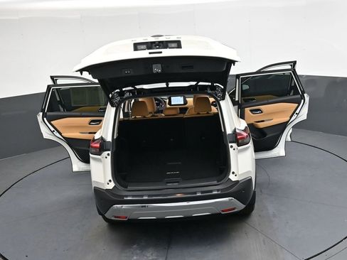 Used 2023 Nissan Rogue Platinum w/ Platinum Premium Package image 50