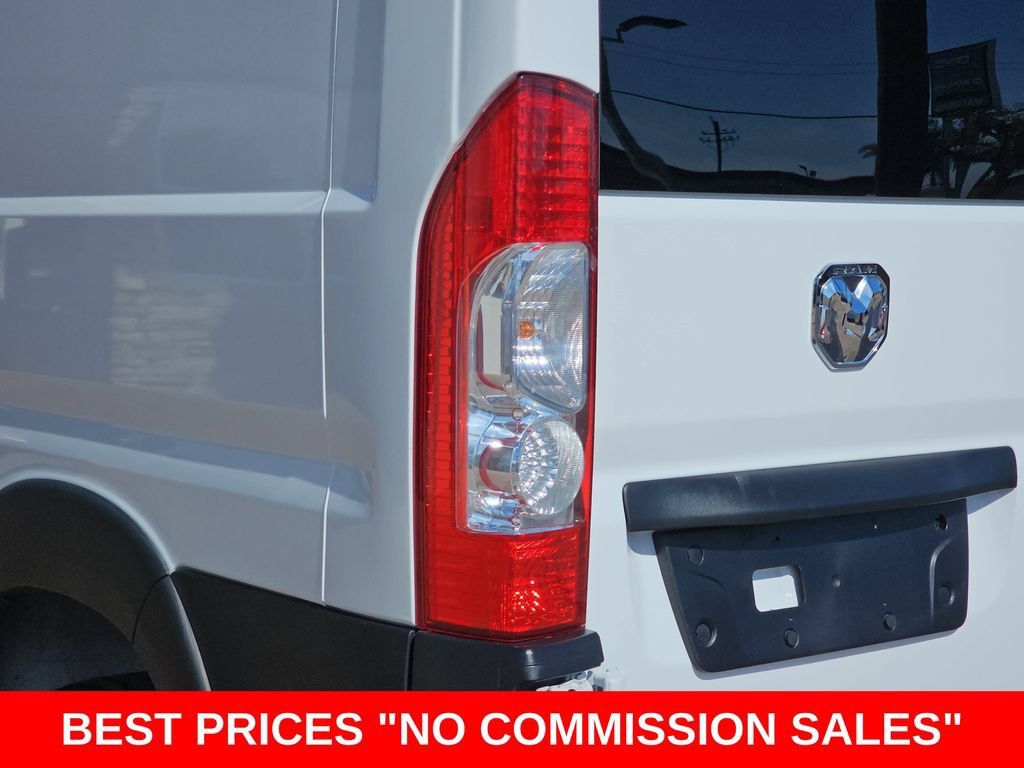 Used 2025 RAM ProMaster 2500 w/ U-Haul Equipment Group FWD image 39