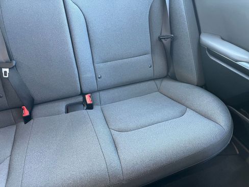 Used 2025 Kia K4 FWD image 38
