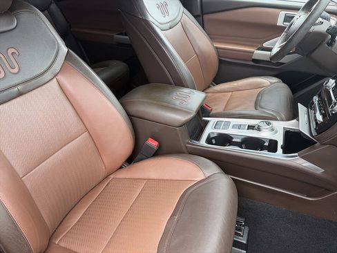 Certified 2023 Ford Explorer King Ranch w/ Technology Package RWD image 35