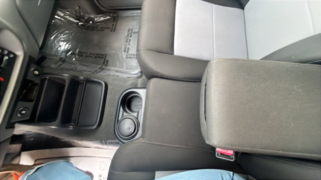 Used 2011 Ford Ranger XLT w/ Bright Trim Group AWD/4WD image 17