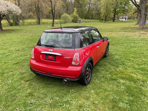 Used 2005 MINI Cooper Hardtop FWD image 17