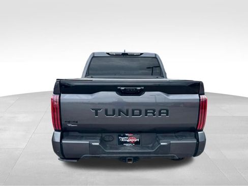 Used 2023 Toyota Tundra Platinum image 5