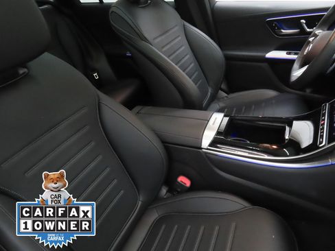 Used 2025 Mercedes-Benz GLC 300 4MATIC image 26