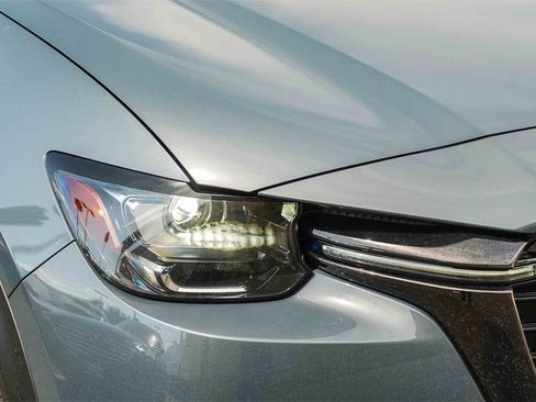 New 2025 MAZDA CX-70 Plug-In Hybrid w/ Premium Pkg image 8