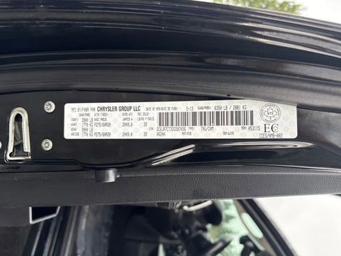 Used 2013 RAM 1500 Sport w/ Remote Start & Security Group image 17