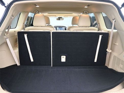 Used 2017 Toyota Highlander XLE image 41