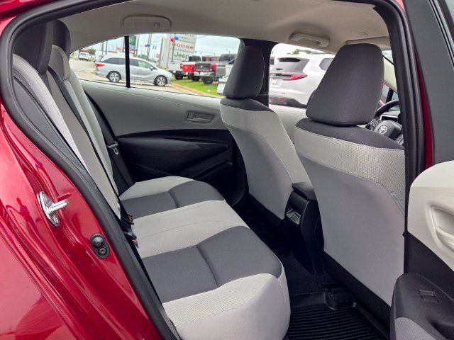 Used 2023 Toyota Corolla LE FWD image 16