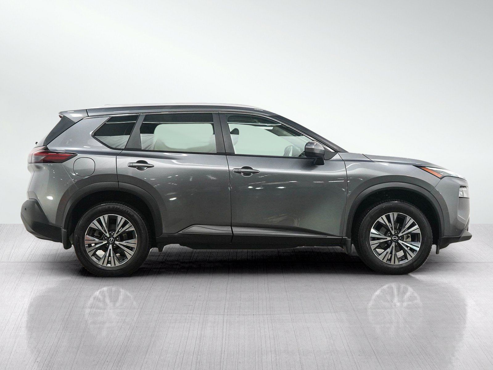 Used 2023 Nissan Rogue SV w/ SV Premium B Package AWD/4WD image 7