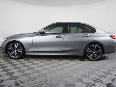 Used 2023 BMW 330i Sedan w/ Premium Package RWD image 6