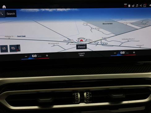 Used 2023 BMW M2 w/ Lighting Package RWD image 8