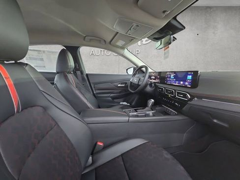 New 2026 Nissan Sentra SR image 24