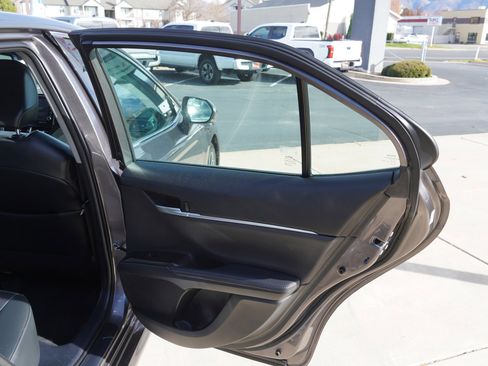 Used 2024 Toyota Camry XLE image 23