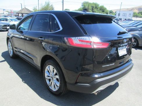 Used 2024 Ford Edge Titanium AWD/4WD image 4