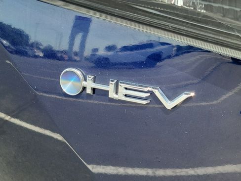Certified 2025 Toyota Highlander Platinum AWD/4WD image 7