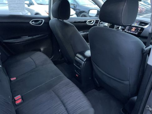 Used 2019 Nissan Sentra SV image 13