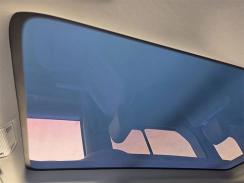 New 2025 Volkswagen ID. Buzz 1st Edition image 18