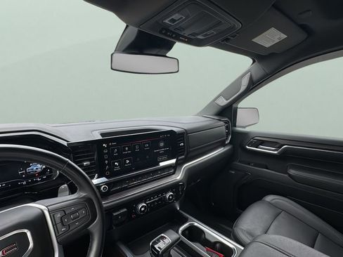 Used 2023 GMC Sierra 1500 SLT w/ SLT Convenience Package image 11