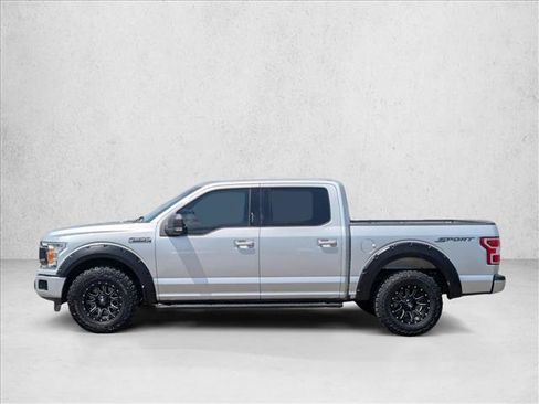 Used 2018 Ford F150 XLT w/ Equipment Group 302A Luxury RWD image 9