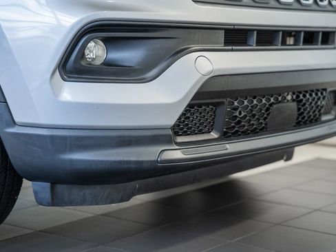 Certified 2023 Jeep Compass Latitude AWD/4WD image 14