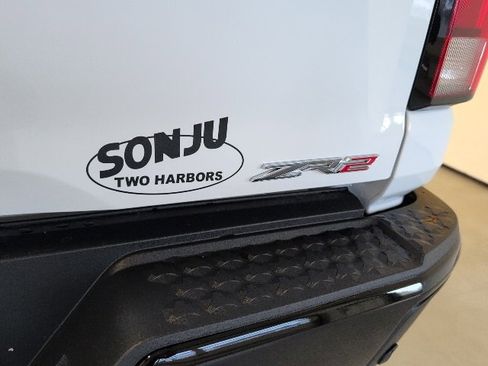 New 2026 Chevrolet Colorado ZR2 w/ Technology Package image 36