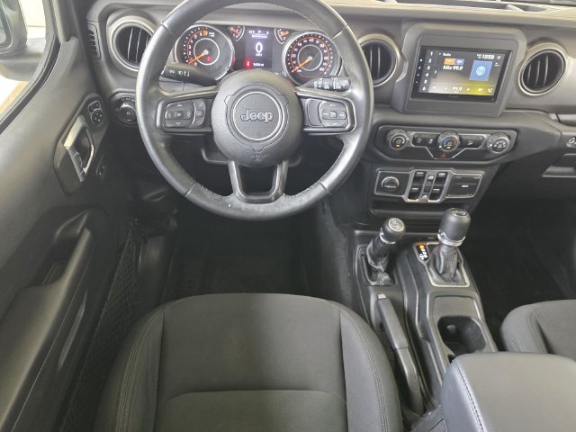 Used 2018 Jeep Wrangler Unlimited Sport S AWD/4WD image 12