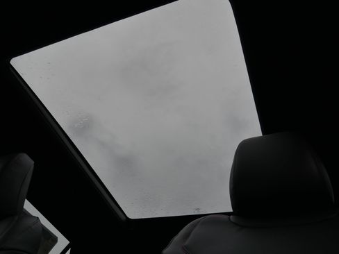 New 2026 Ford Explorer ST-Line w/ ST-Line Street Pack image 5