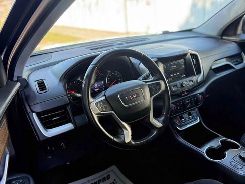 Used 2019 GMC Terrain SLE w/ Driver Convenience Package image 16