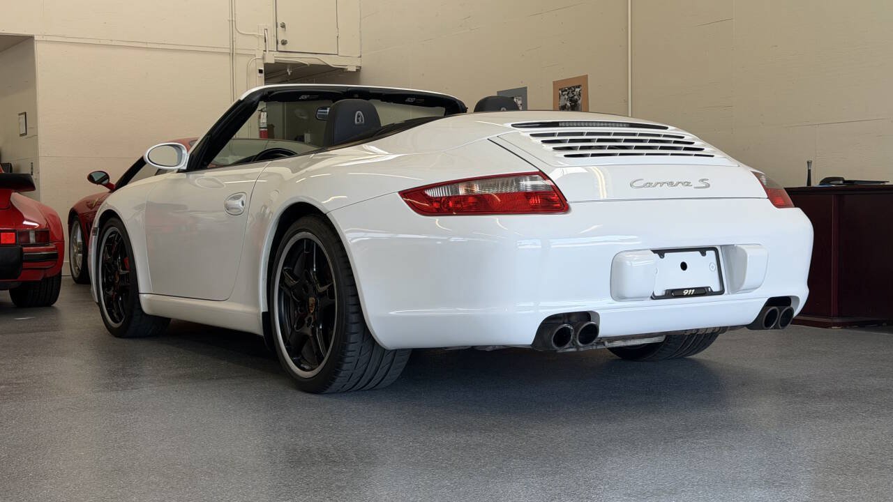 Used 2007 Porsche 911 Carrera S RWD image 25
