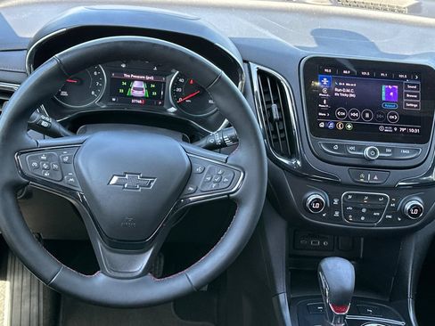Used 2024 Chevrolet Equinox RS AWD/4WD image 17