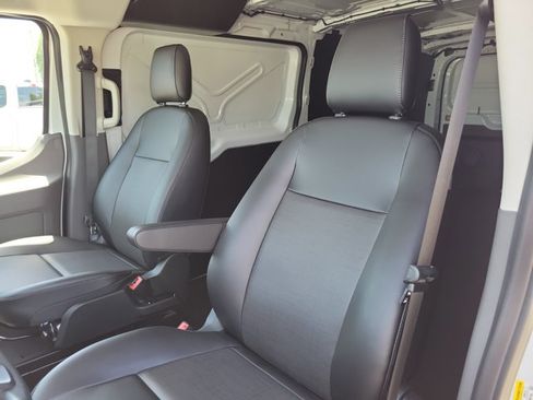 New 2026 Ford Transit 250 Low Roof w/ Load Area Protection Package RWD image 19