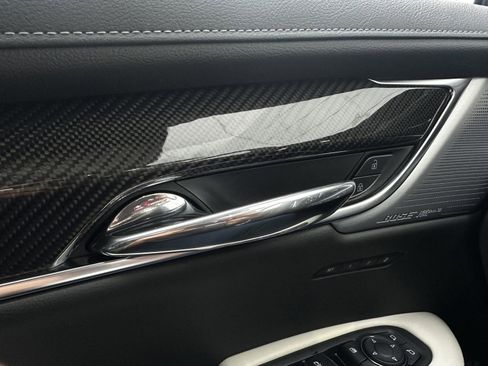 New 2025 Cadillac XT6 Sport w/ Technology Package image 27