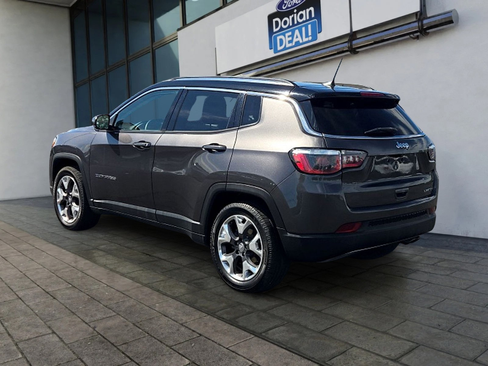 Used 2019 Jeep Compass Limited FWD image 5