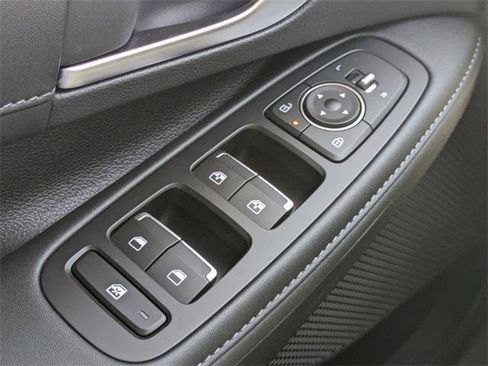 New 2026 Hyundai Sonata Limited image 24