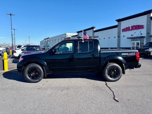 Used 2012 Nissan Frontier PRO-4X w/ Pro-4x Luxury Pkg image 3