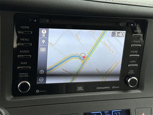 Used 2019 Toyota Sienna Limited Premium image 43