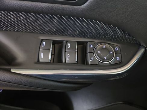 Certified 2024 Cadillac XT4 Sport image 29