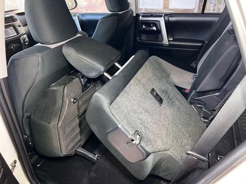 Used 2017 Toyota 4Runner SR5 image 46