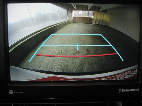 Used 2022 Toyota RAV4 XLE image 20