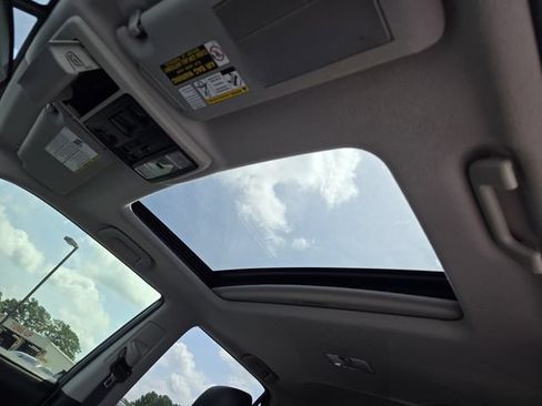 Used 2016 Toyota 4Runner Limited RWD image 17