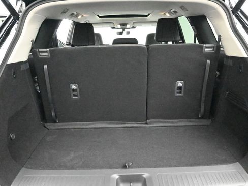 Certified 2025 INFINITI QX60 Luxe image 25